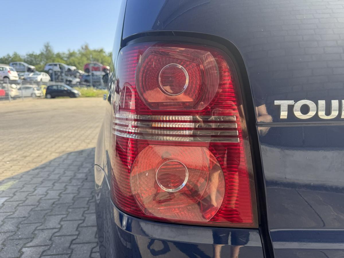 VW Touran 1T original R&uuml;cklicht R&uuml;ckleuchte Schlussleuchte links Facelift ab 11/2006 Bj.2009